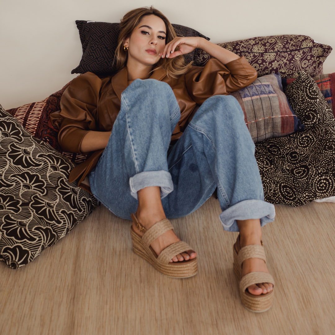 In Half Jute - Honey